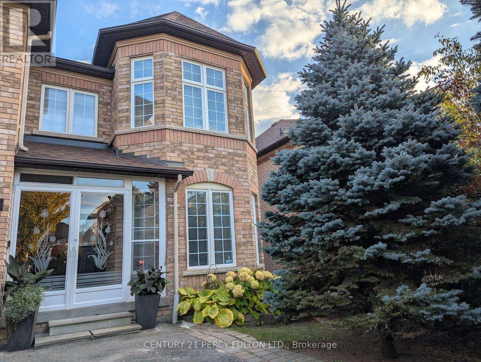 53 Elmrill Road, Markham, Ontario  L6C 2P1 - Photo 4 - N14113332