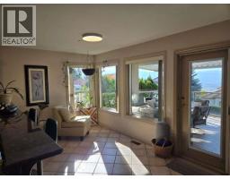 997 Skeena Drive N, Kelowna, British Columbia V1V 2K7 - Photo 10 - 10404465