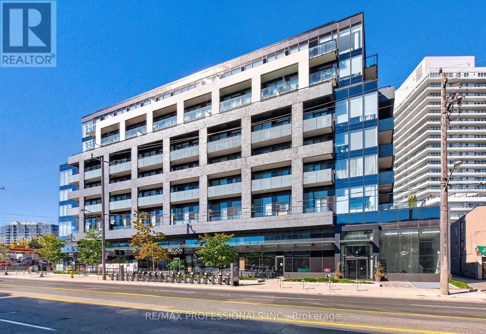 609 - 4208 Dundas Street W, Toronto (Edenbridge-Humber Valley), Ontario  M8X 0B2 - Photo 2 - W14113346