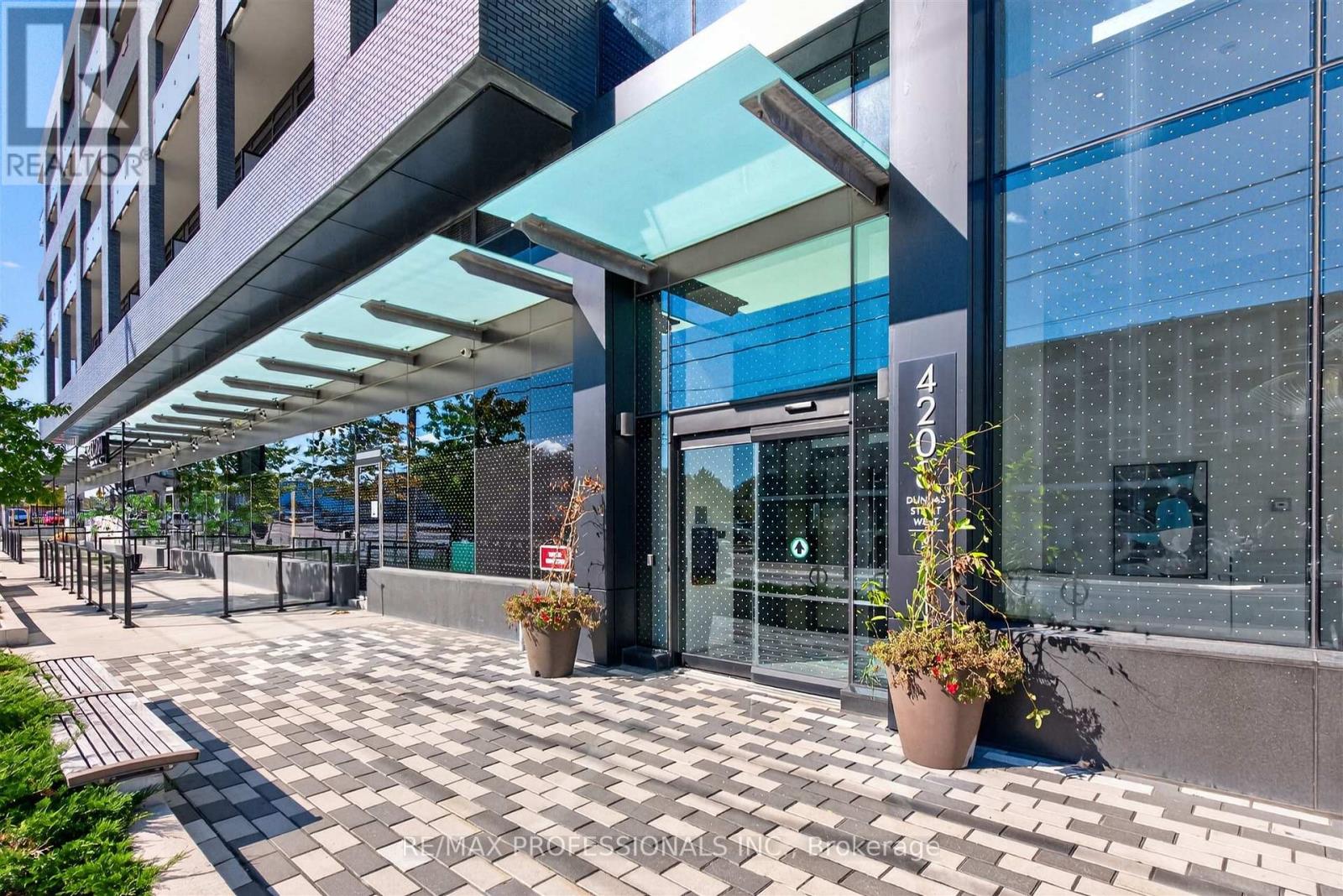 609 - 4208 Dundas Street W, Toronto (Edenbridge-Humber Valley), Ontario  M8X 0B2 - Photo 3 - W14113346