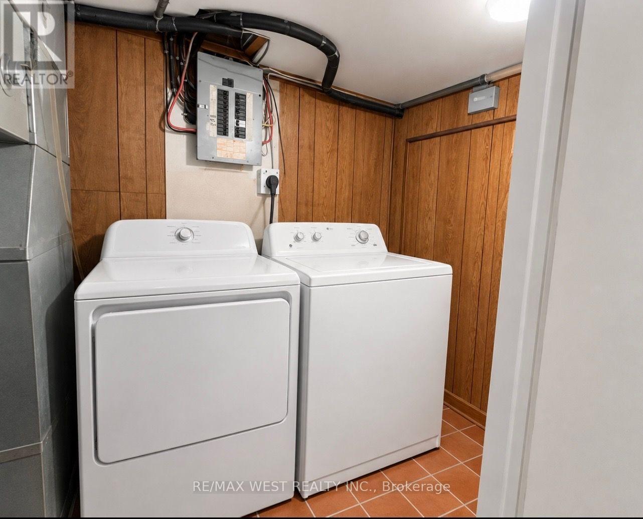 Bsmt - 508 Concord Avenue, Toronto (Dovercourt-Wallace Emerson-Junction), Ontario  M6H 2P8 - Photo 4 - W14113362