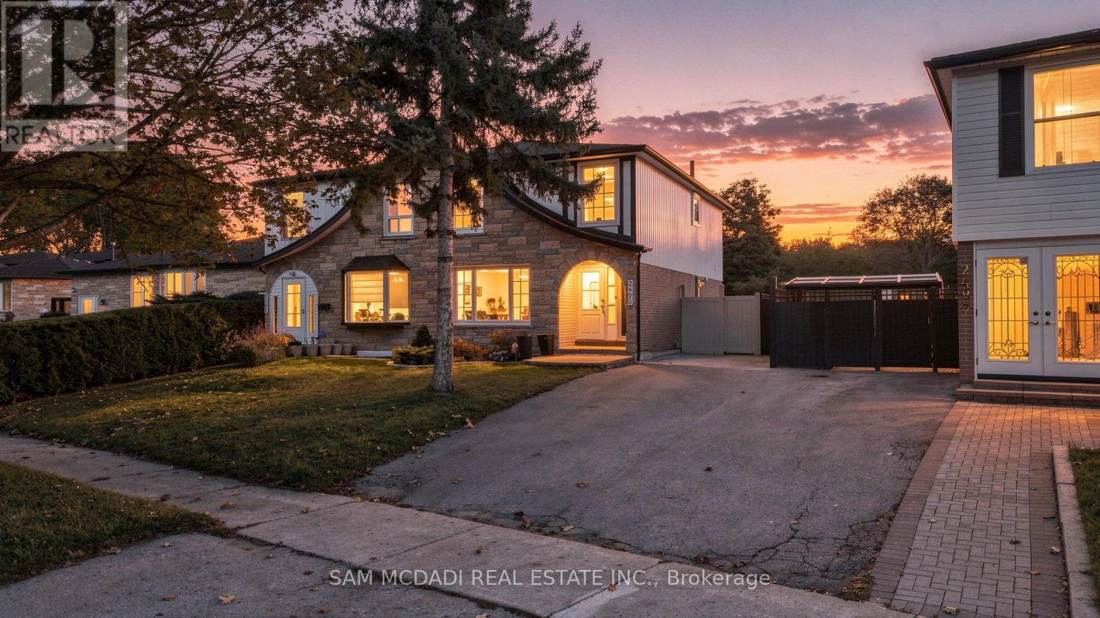 2499 SELORD COURT, mississauga (clarkson), Ontario