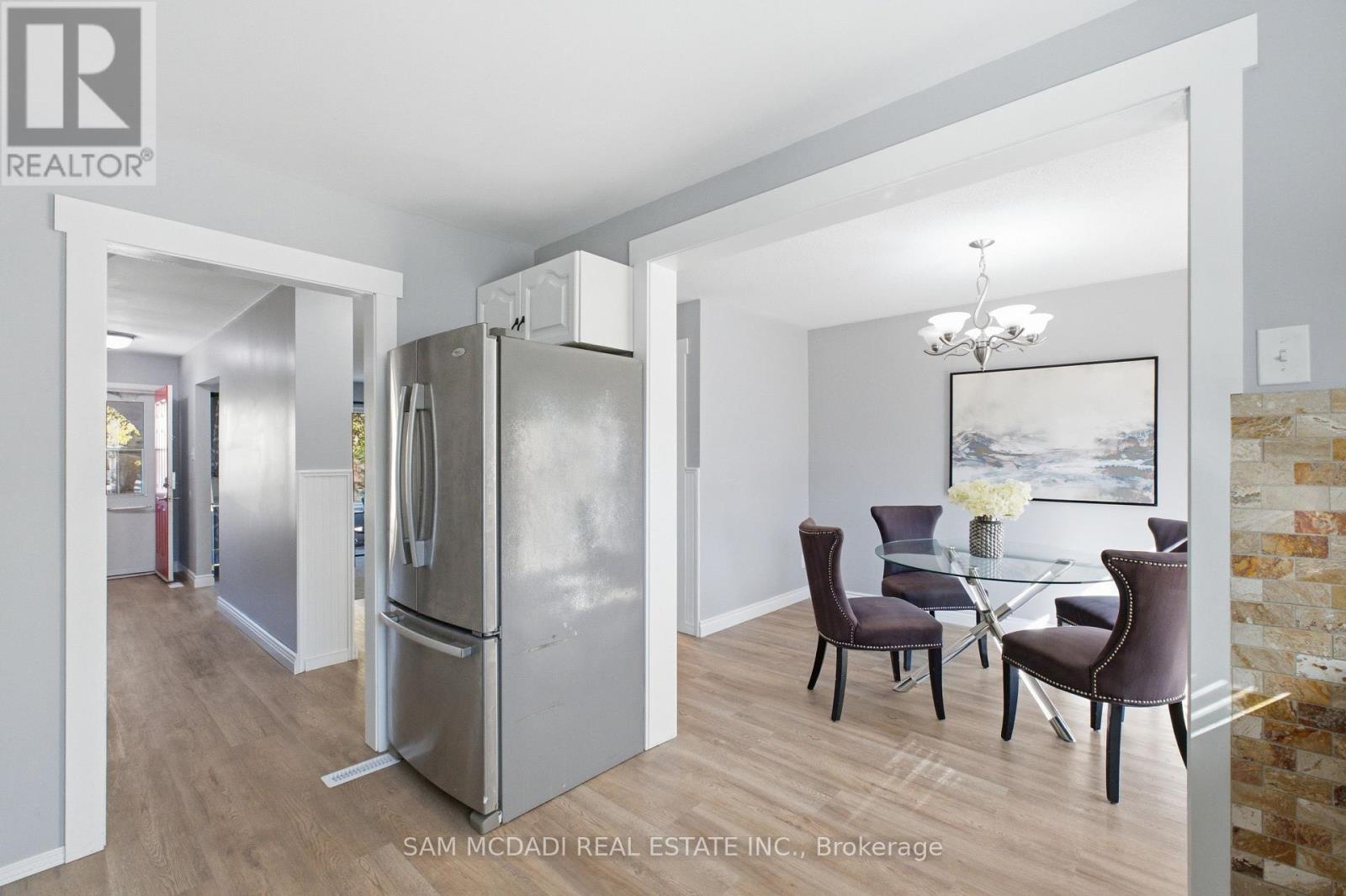 2499 Selord Court, Mississauga (Clarkson), Ontario  L5J 1P6 - Photo 7 - W14113374