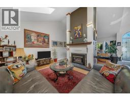 437 Duke Court, Kelowna, British Columbia V1W 3A2 - Photo 14 - 10404377
