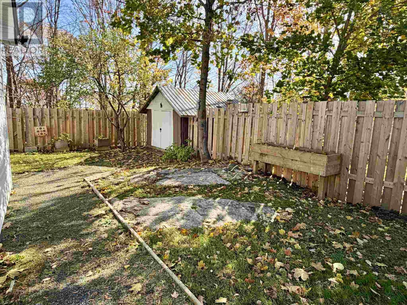 31 Ferguson Rd, Elliot Lake, Ontario  P5A 1C4 - Photo 46 - SM262976