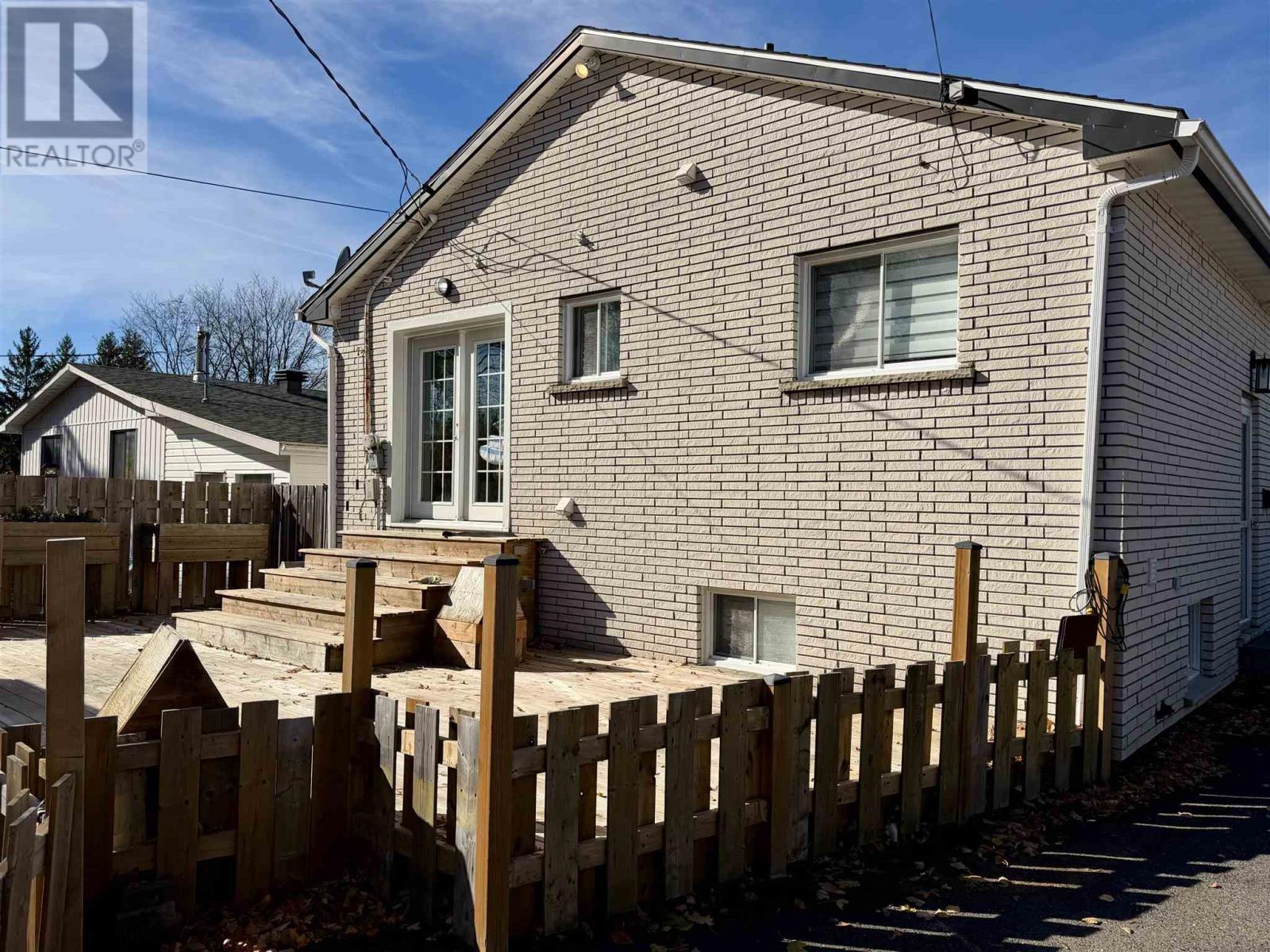 31 Ferguson Rd, Elliot Lake, Ontario  P5A 1C4 - Photo 48 - SM262976