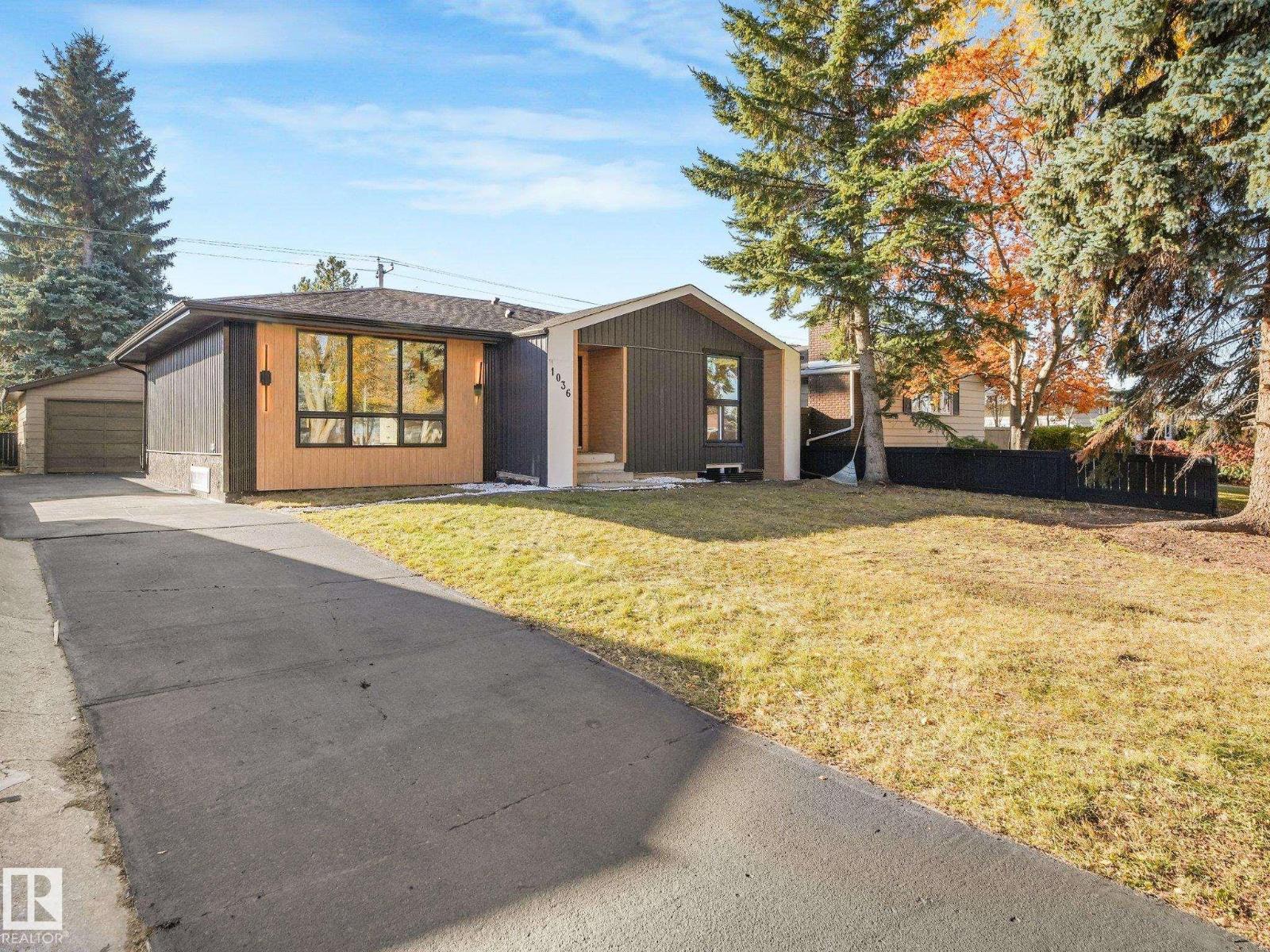 1036 MOYER DR