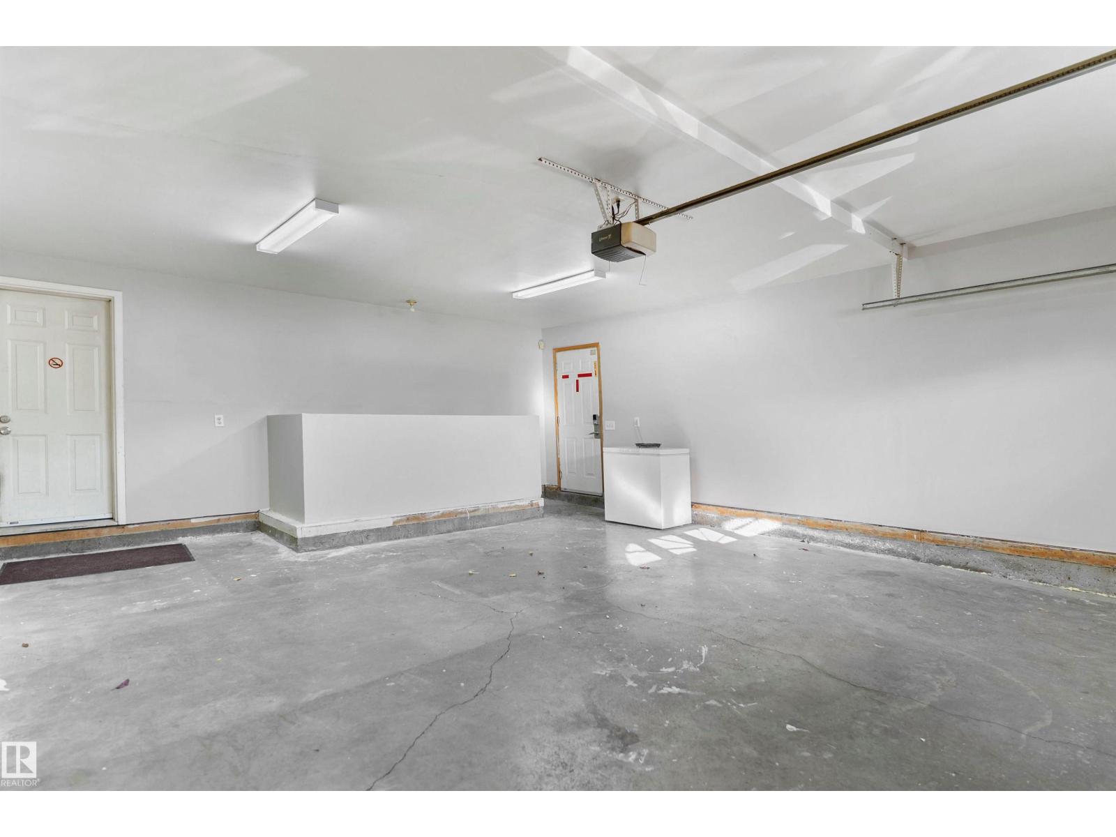 8010 166A AV NW