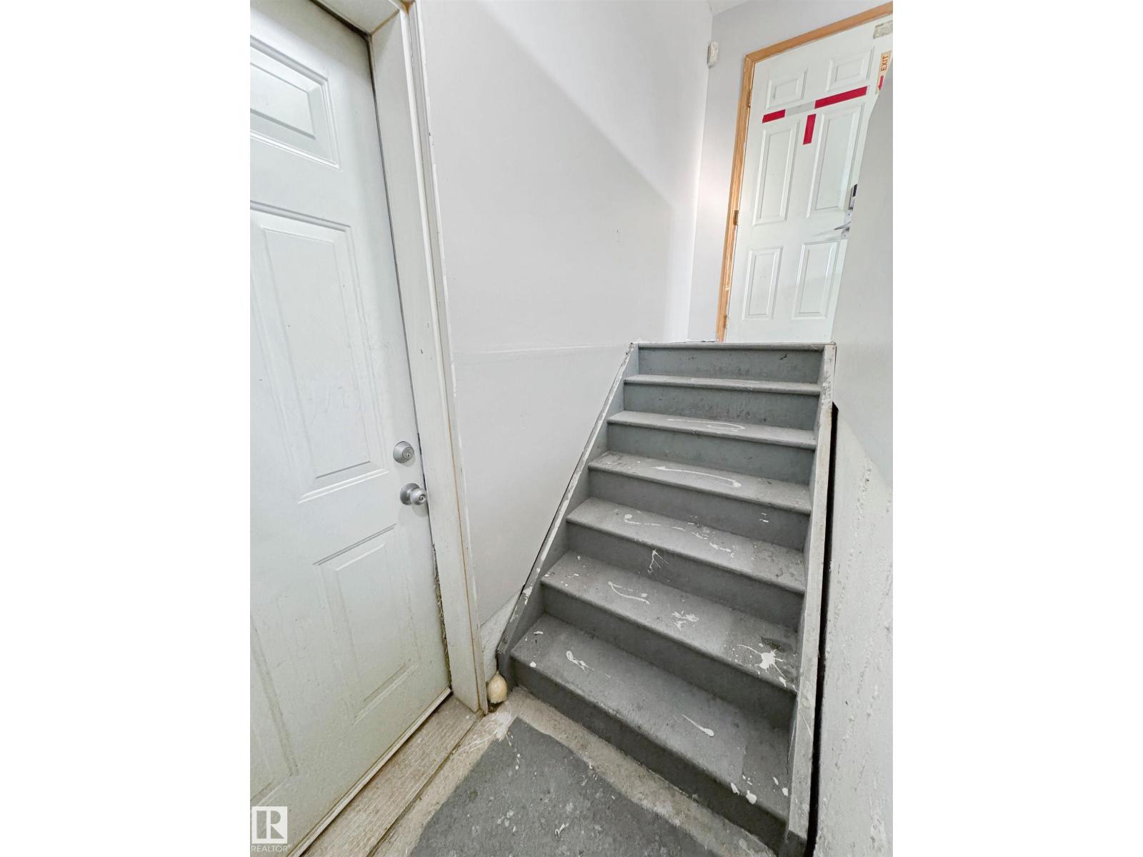 8010 166A AV NW