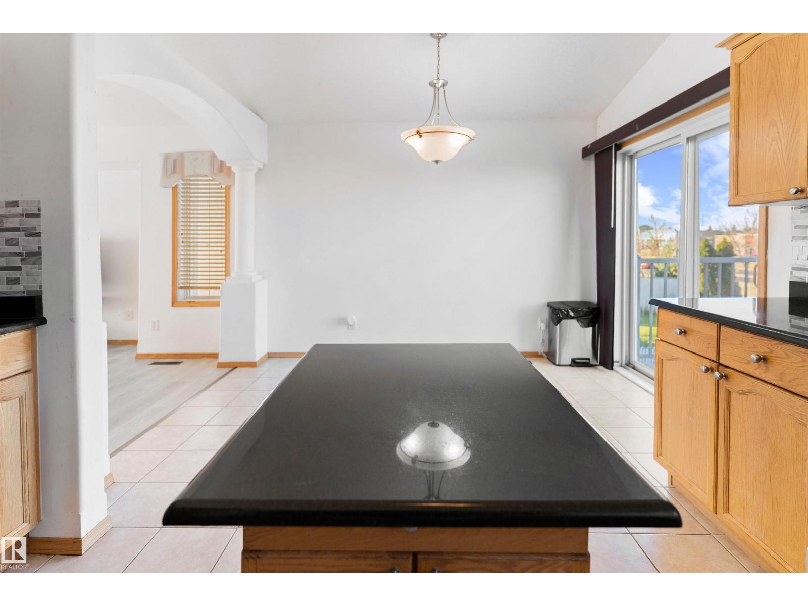 8010 166A AV NW