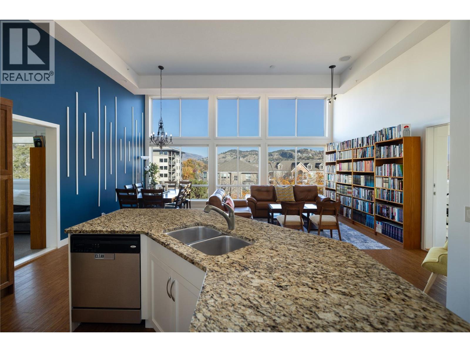 850 Saucier Avenue Unit# 414, Kelowna, British Columbia  V1Y 6A3 - Photo 3 - 10404382