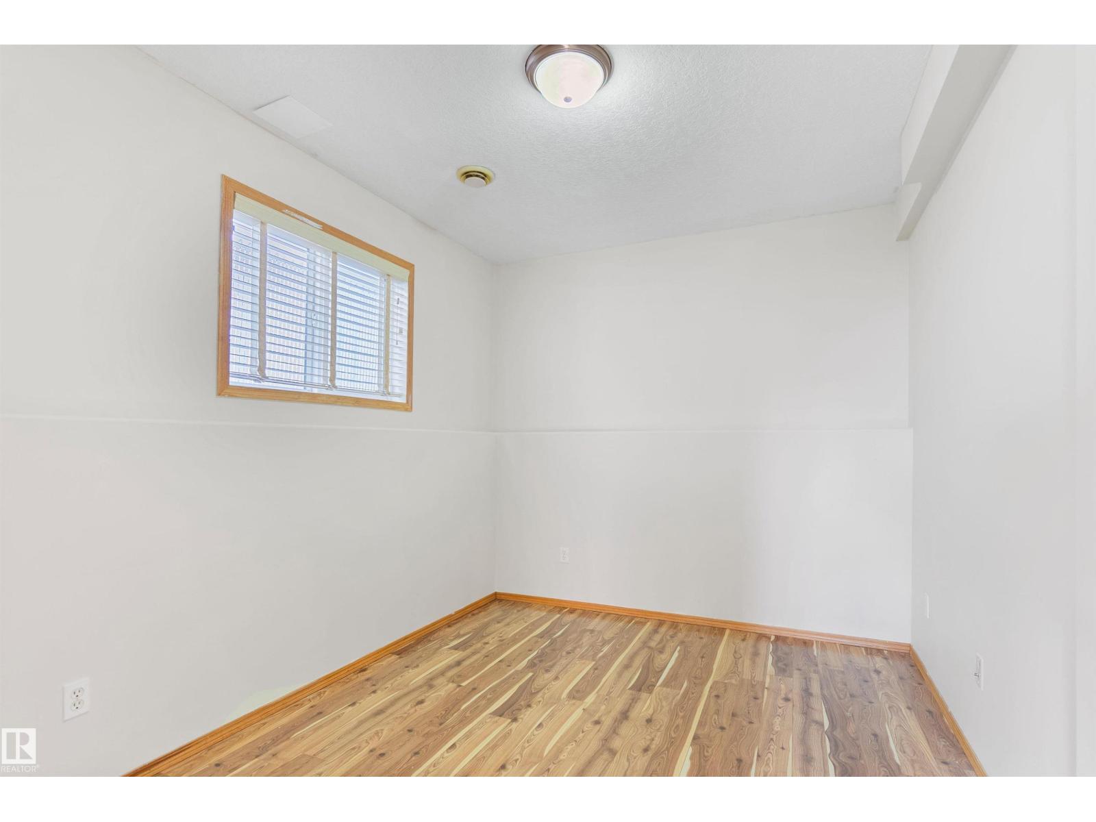 8010 166A AV NW