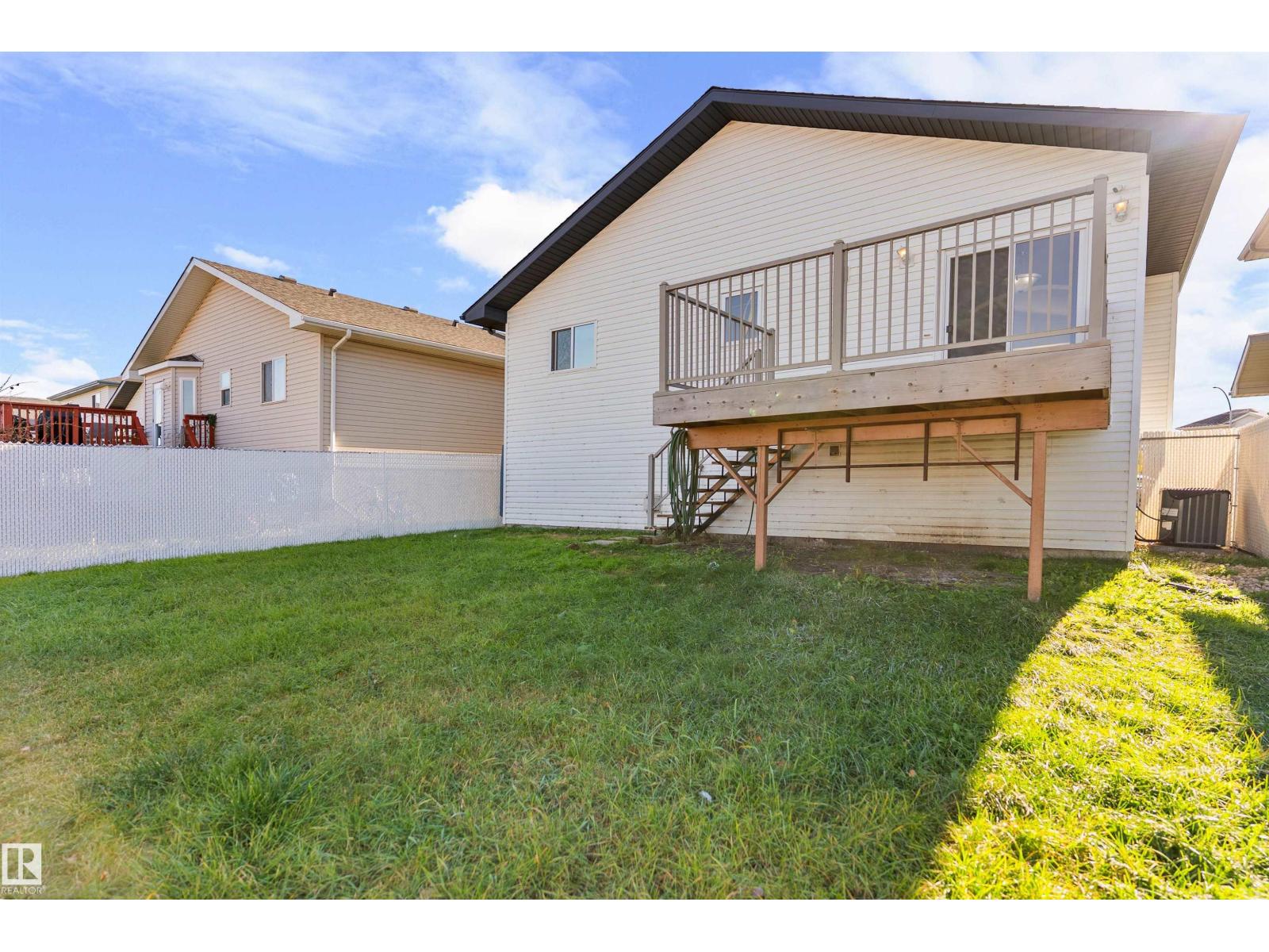 8010 166A AV NW
