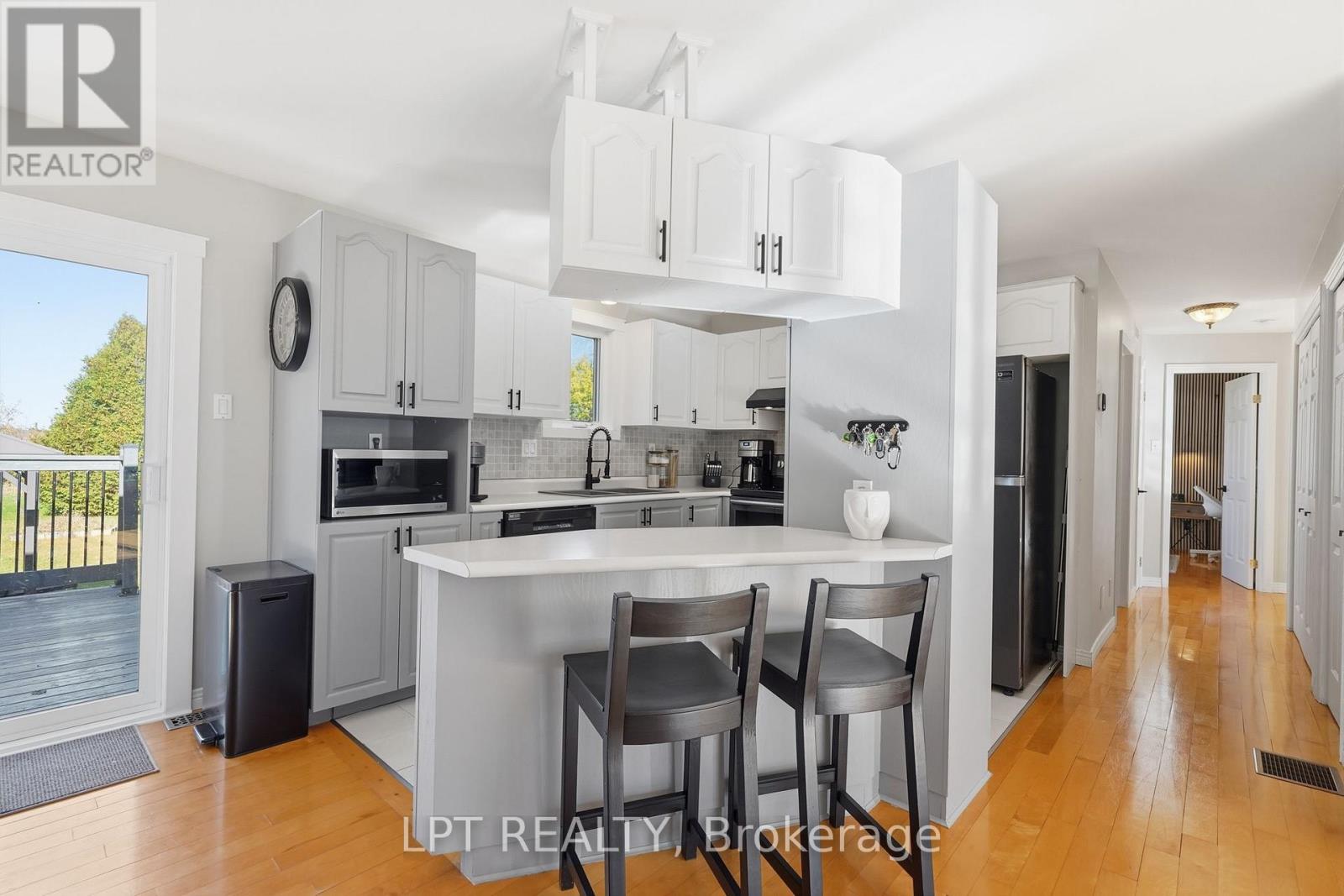 481 Greenlane Road, Champlain, Ontario  K6A 2R2 - Photo 8 - X14113416