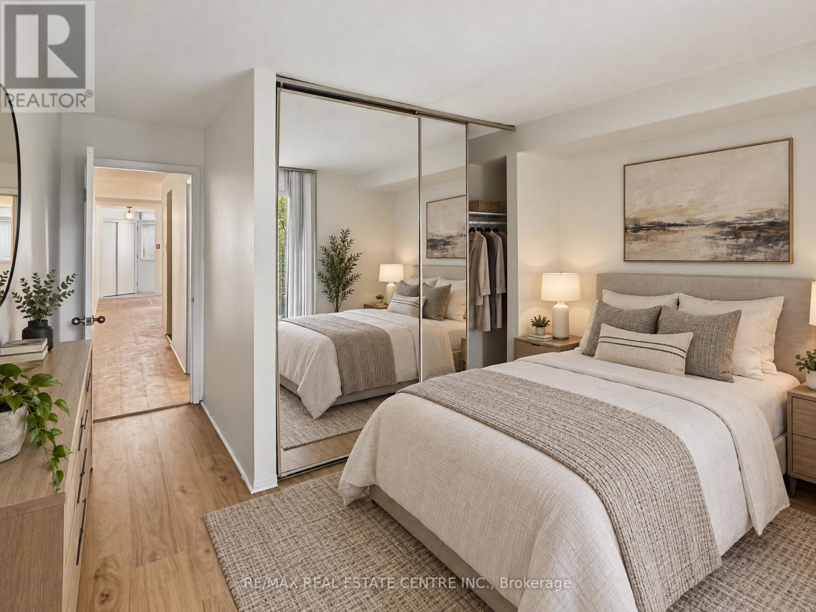 590a - 574 Wellington Street W, Toronto, Ontario M5V 2X5 - Photo 7 - C14113484