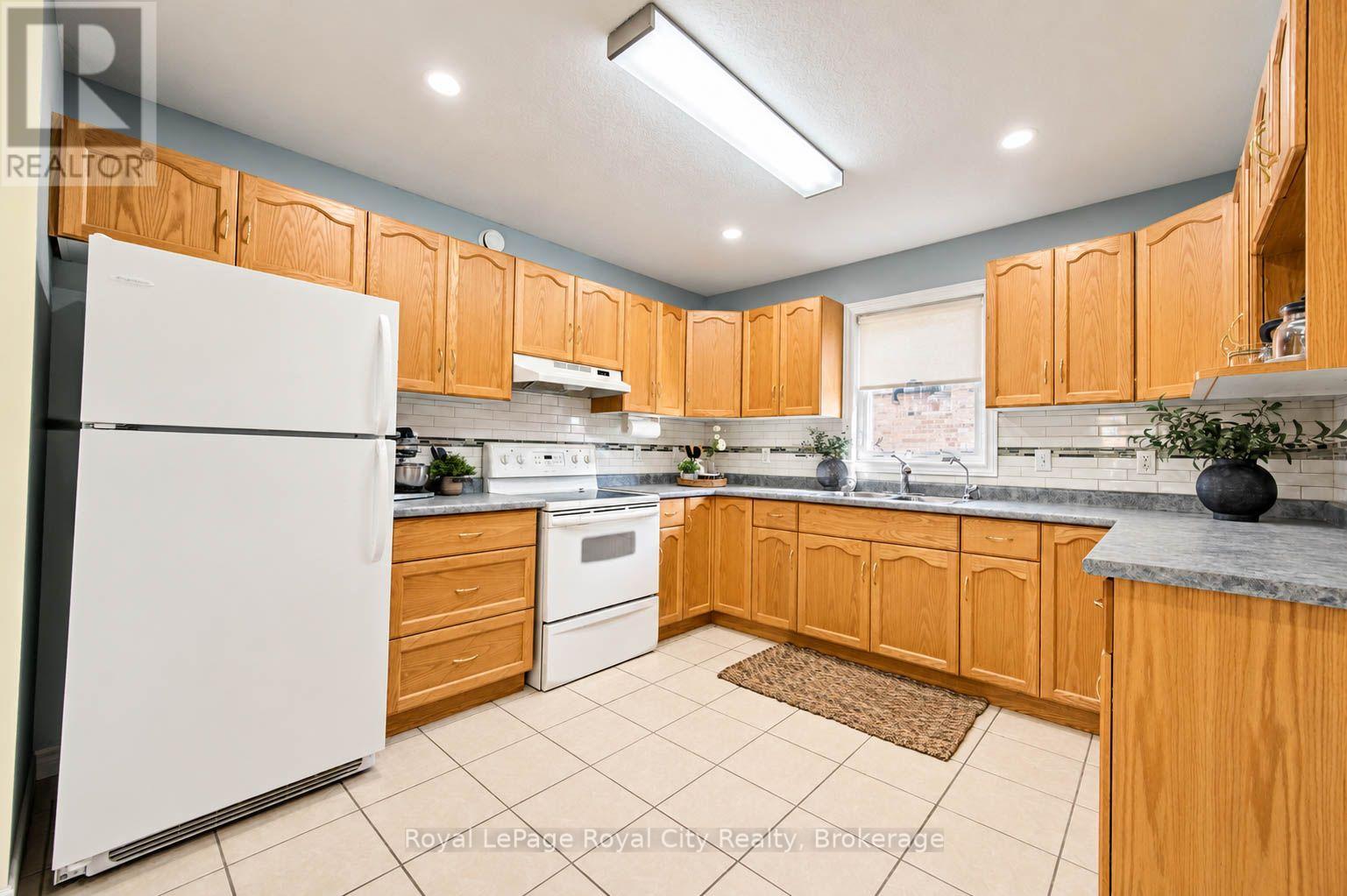 91 Harper Crescent, Centre Wellington, Ontario  N1M 3W1 - Photo 11 - X14113468