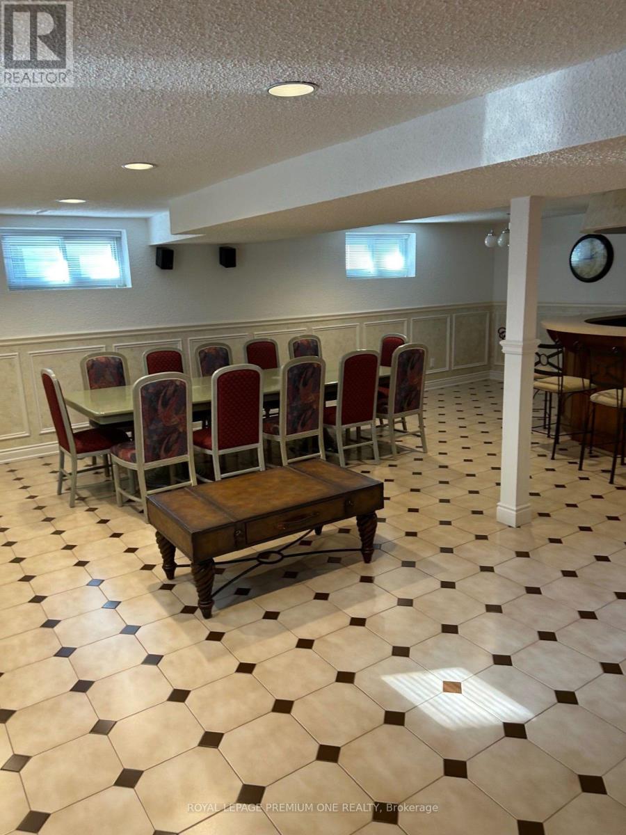 36 Windsor Road, Toronto, Ontario  M9R 3G4 - Photo 23 - W14113464