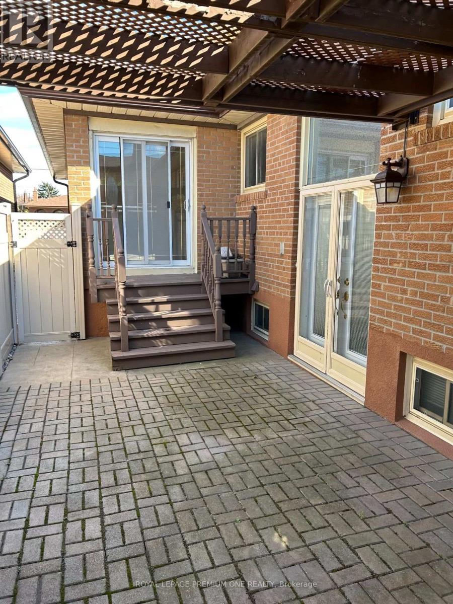 36 Windsor Road, Toronto, Ontario  M9R 3G4 - Photo 35 - W14113464