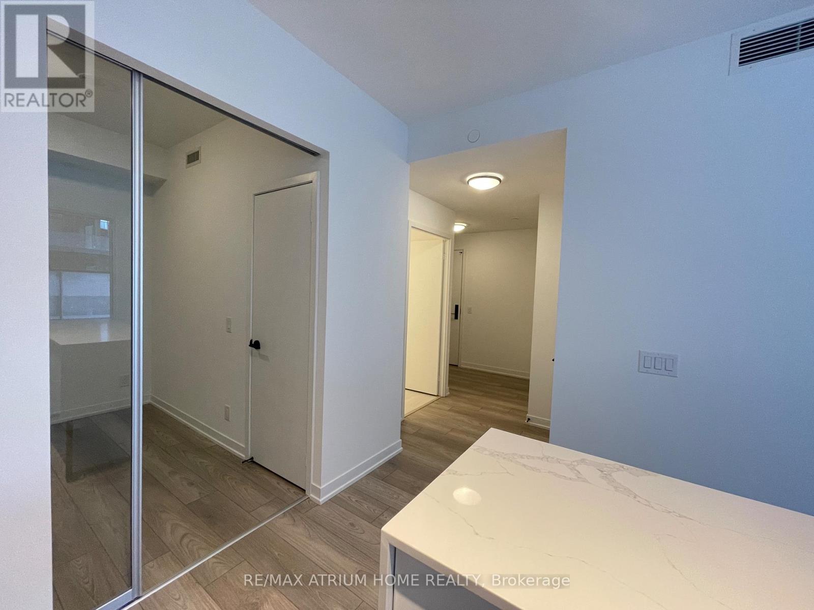 630 - 285 Dufferin Street W, Toronto, Ontario  M6K 0J2 - Photo 13 - W14113466