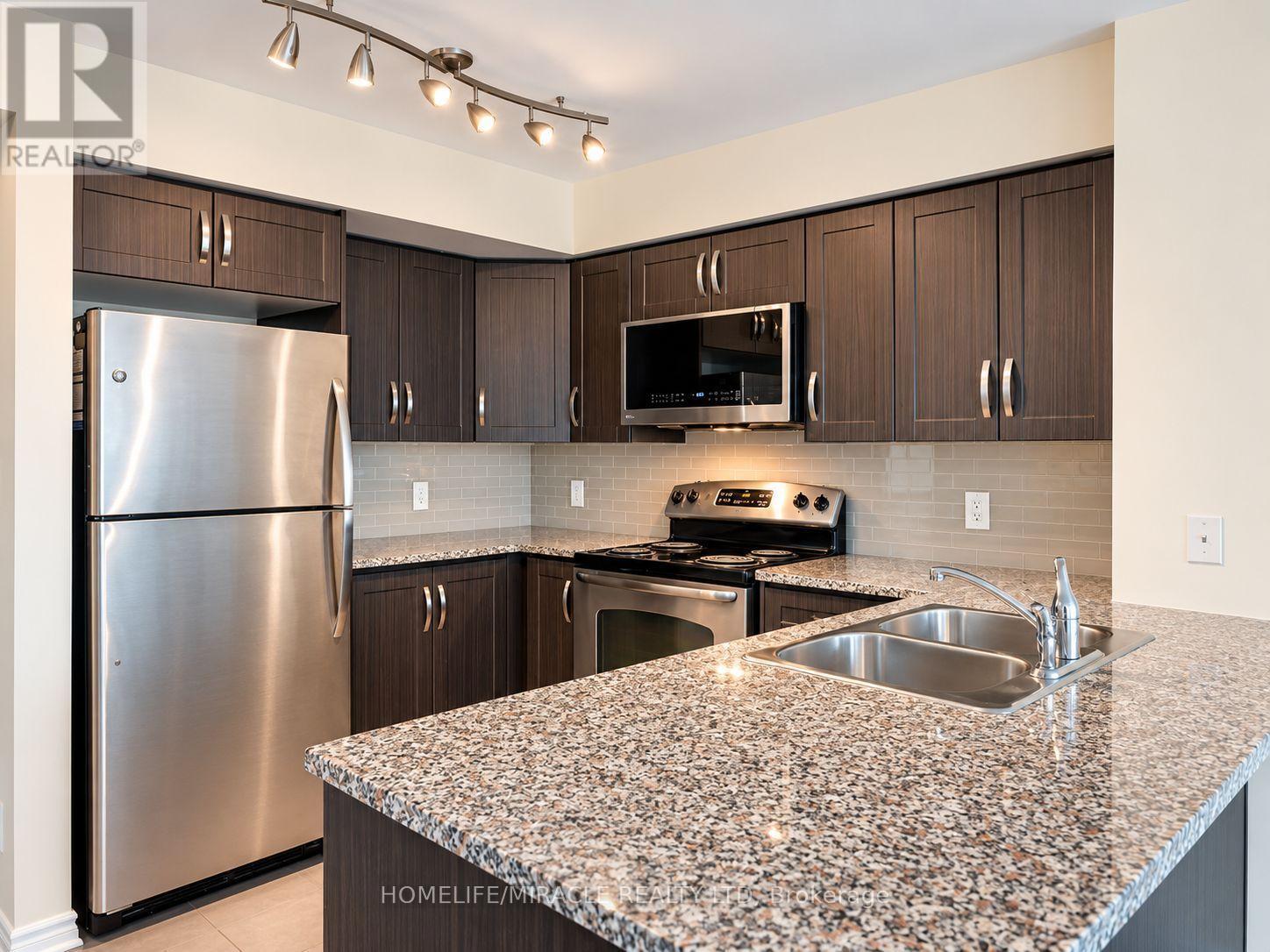 1510 - 335 Rathburn Road W, Mississauga (City Centre), Ontario  L5B 0C8 - Photo 9 - W14113480