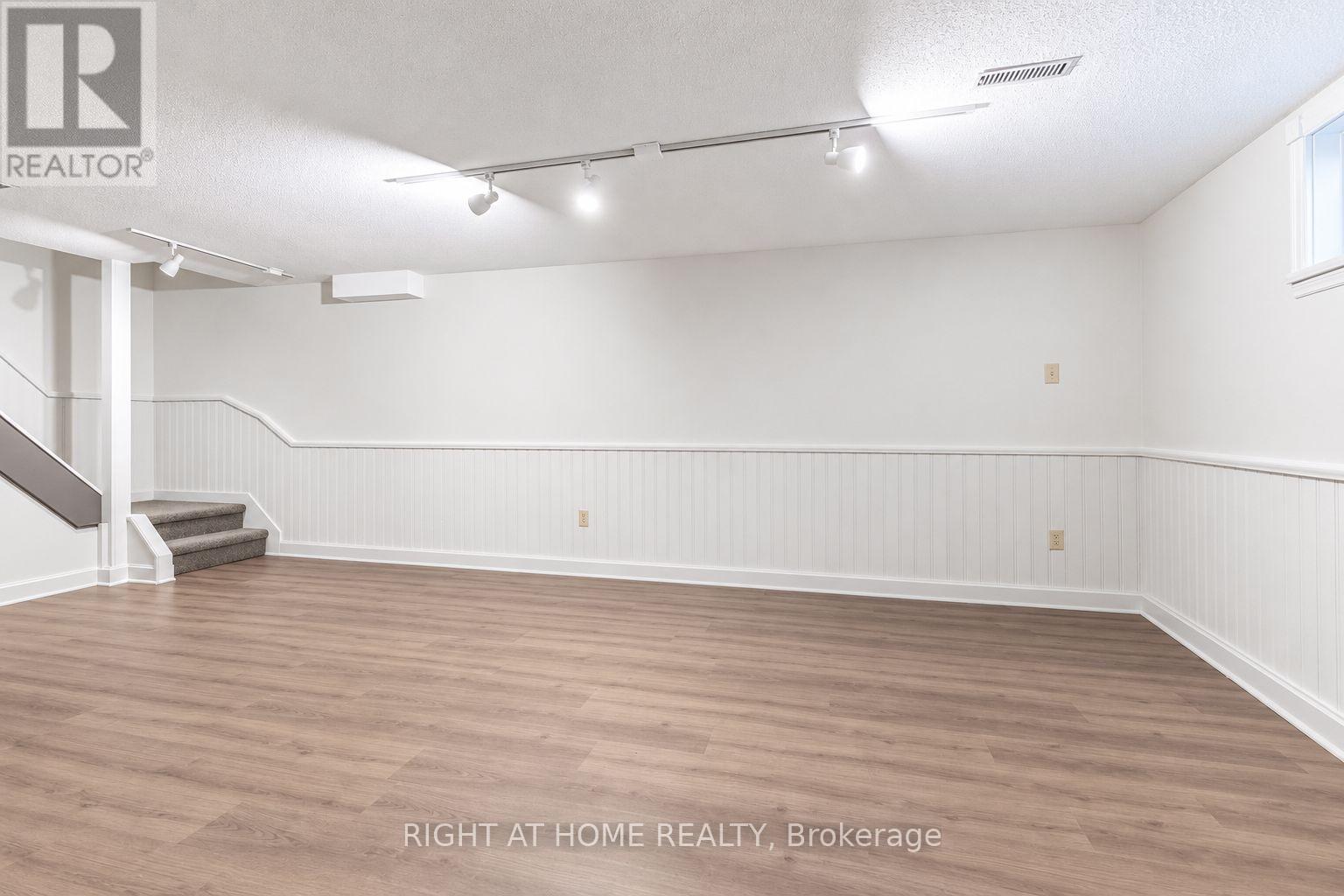 19 Clara Street, Orangeville, Ontario  L9W 2H9 - Photo 40 - W14113482
