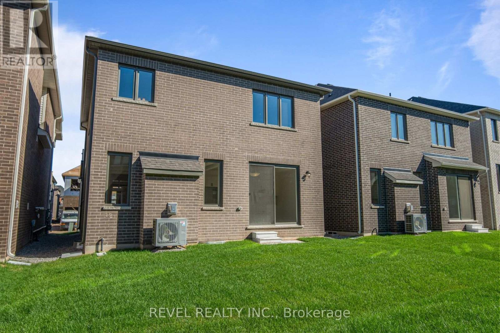 1509 Zilio Terrace, Milton, Ontario  L9E 2H8 - Photo 48 - W14113494