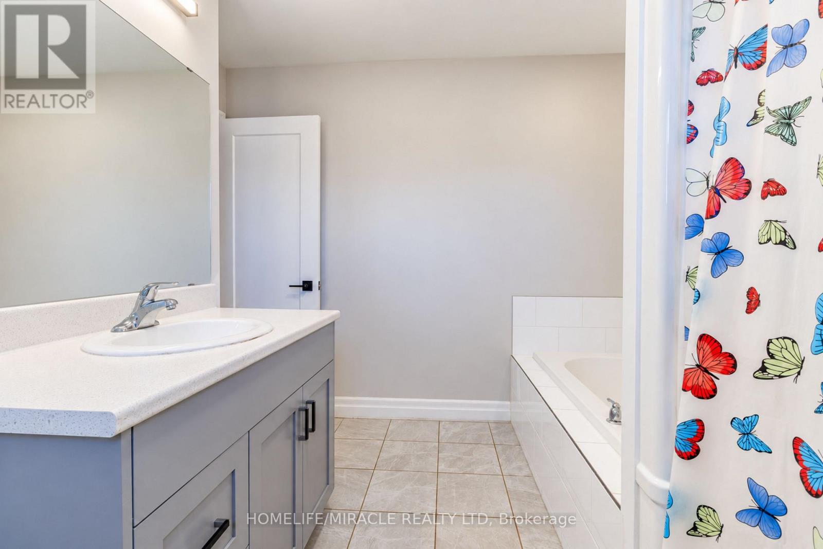 60 Lark Street, Tillsonburg, Ontario  N4G 1B5 - Photo 17 - X14113460
