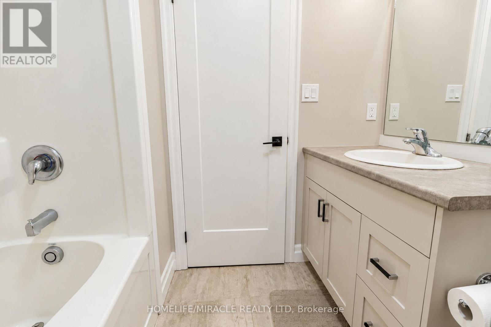 60 Lark Street, Tillsonburg, Ontario  N4G 1B5 - Photo 18 - X14113460