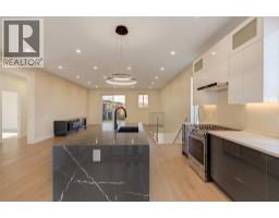 5084 Twinflower Crescent, Kelowna, British Columbia V1W 5L8 - Photo 5 - 10403413
