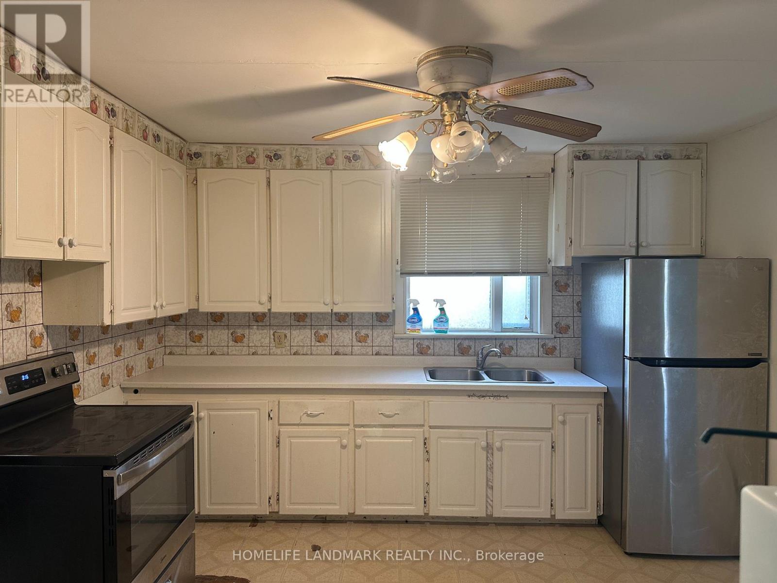 29 Nipigon Avenue, Toronto, Ontario  M2M 2V7 - Photo 6 - C14093984