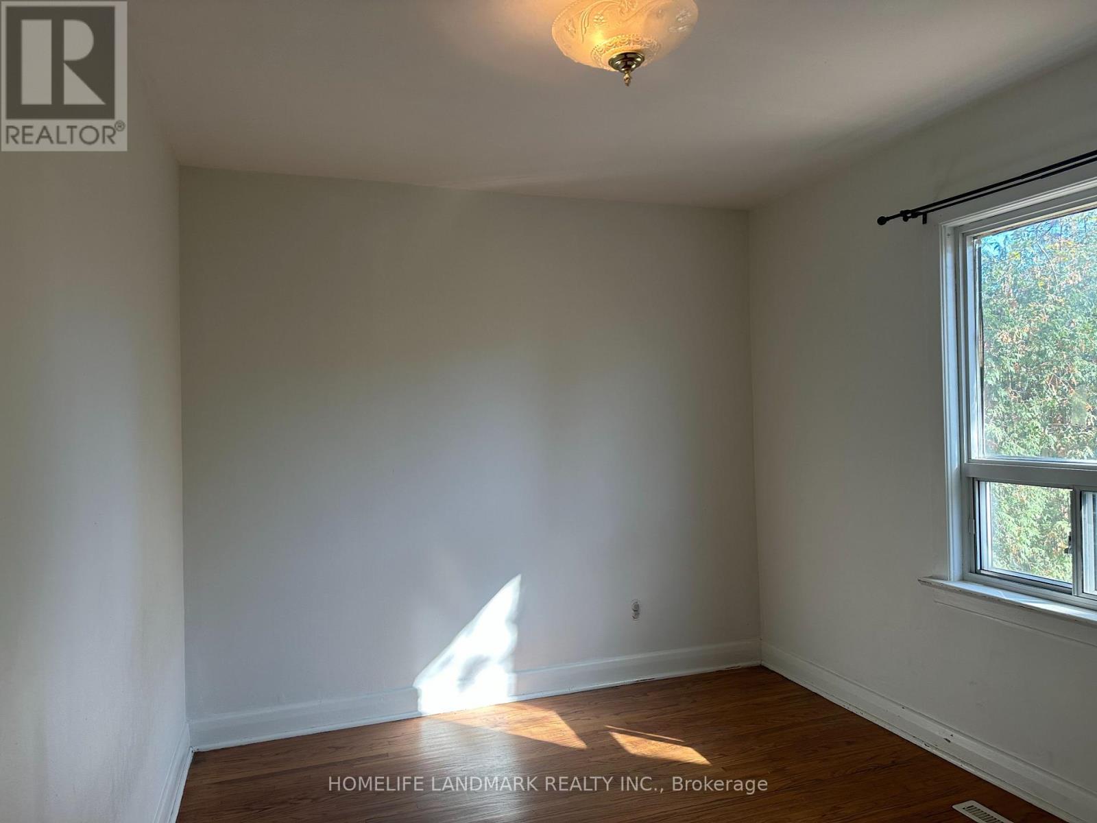 29 Nipigon Avenue, Toronto, Ontario  M2M 2V7 - Photo 13 - C14093984