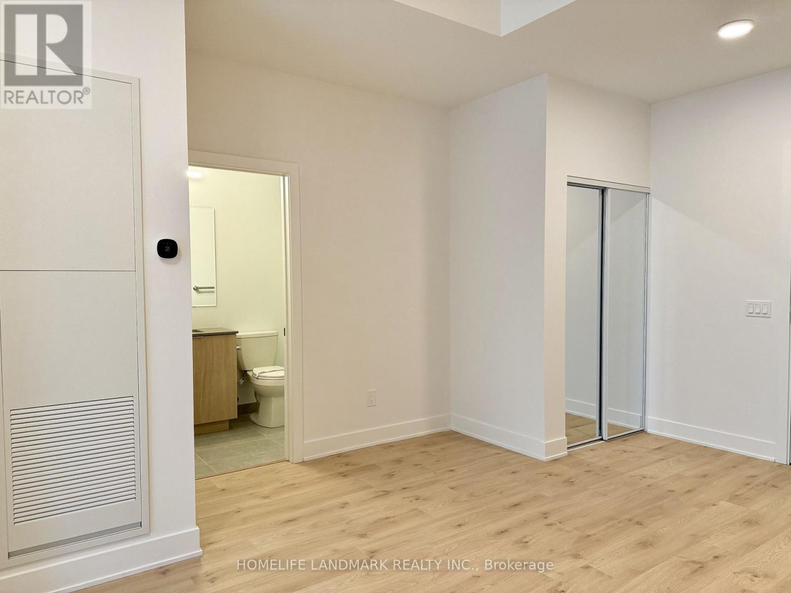 713 - 3008 William Cutmore Boulevard, Oakville, Ontario  L6H 8E7 - Photo 6 - W13885498
