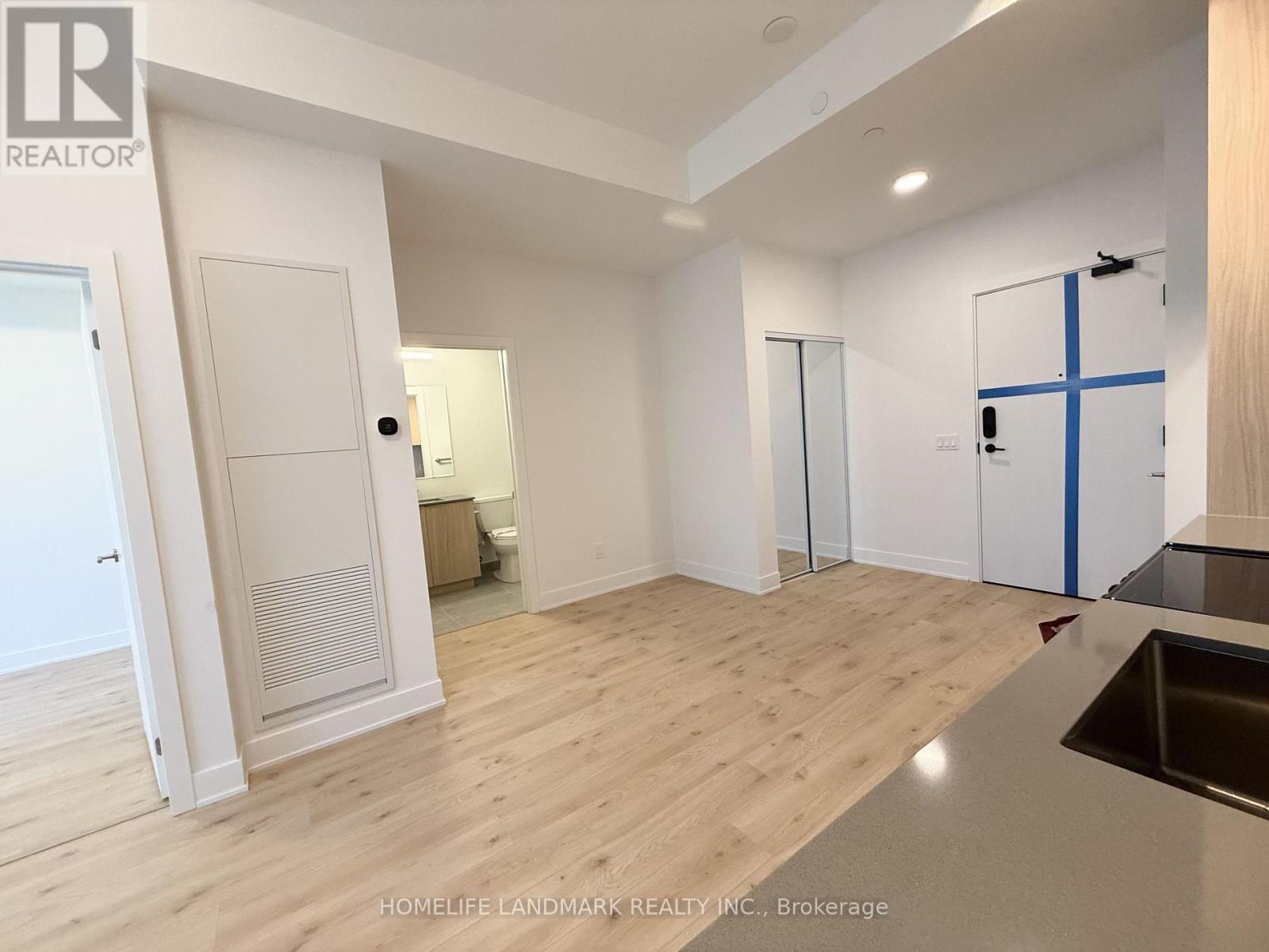 713 - 3008 William Cutmore Boulevard, Oakville, Ontario  L6H 8E7 - Photo 8 - W13885498