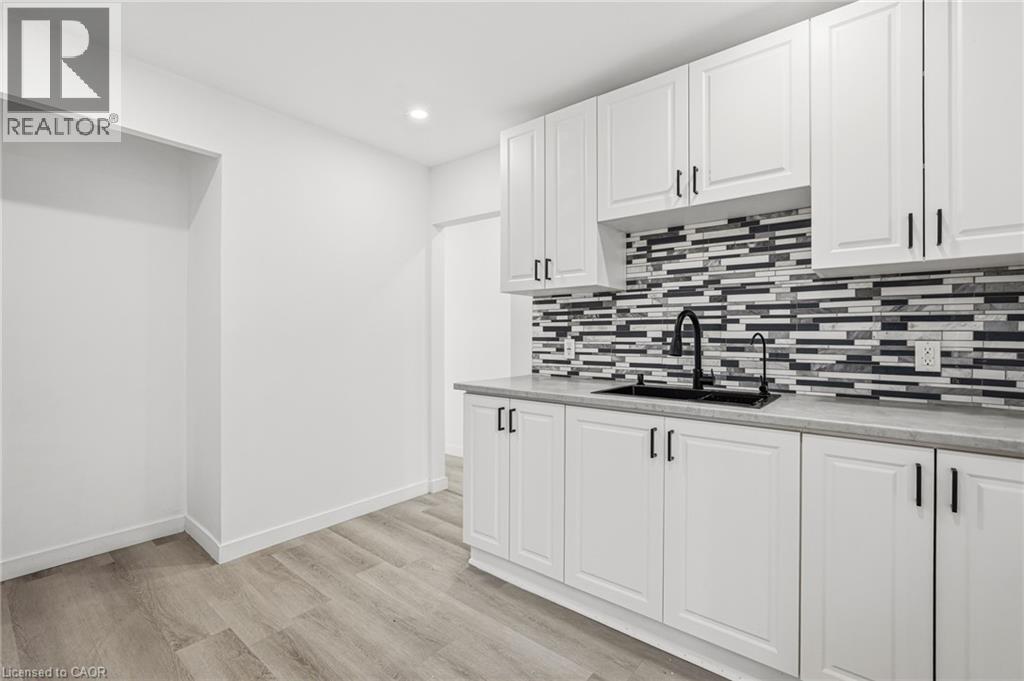 26 Sherman Avenue N, Hamilton, Ontario  L8L 6L8 - Photo 24 - 40871457