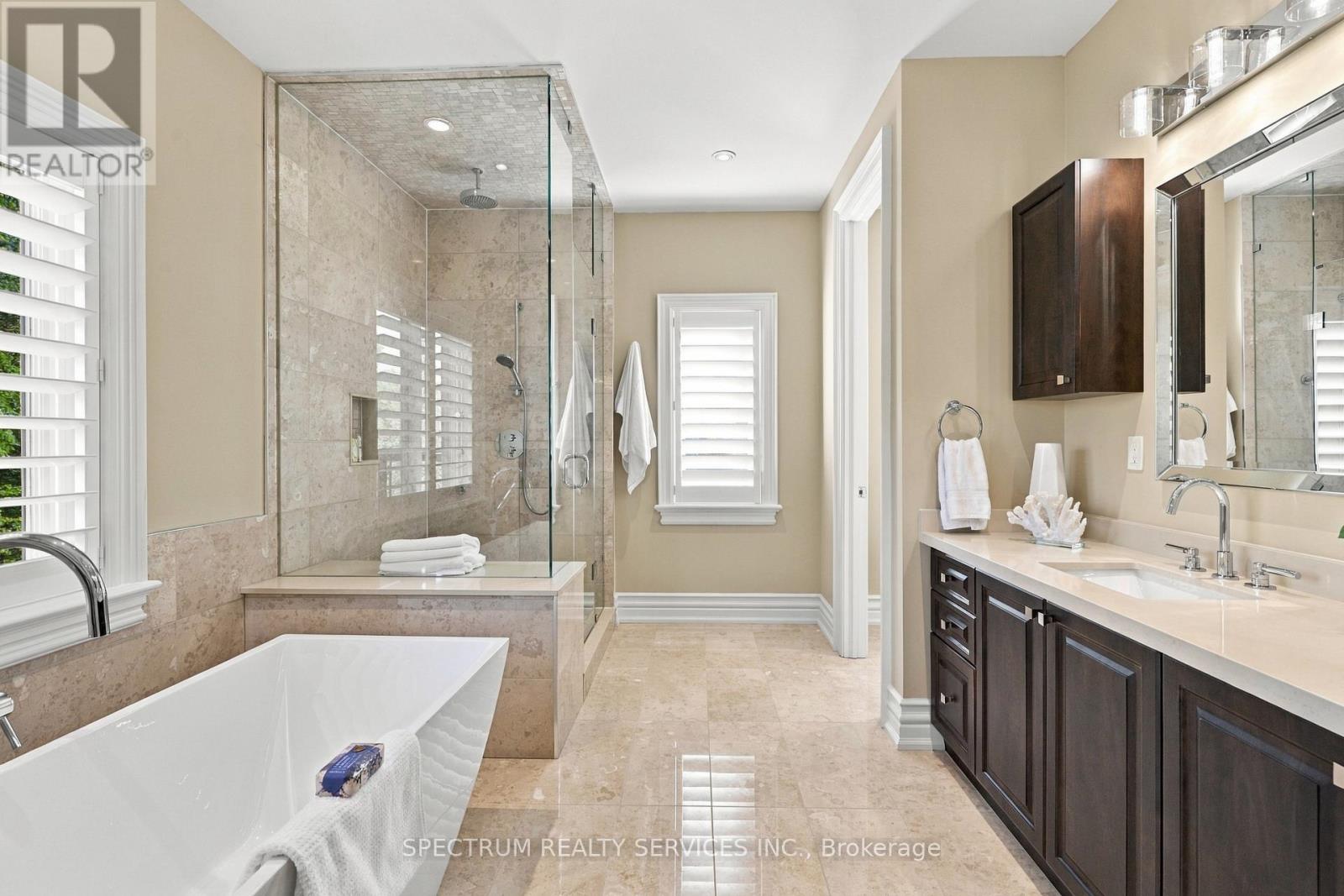 223 Lennox Avenue, Richmond Hill, Ontario  L4C 2A4 - Photo 26 - N14112994