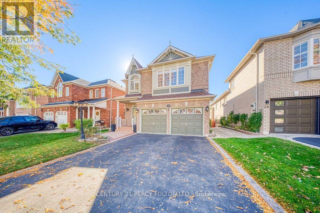 26 Root Crescent, Ajax, Ontario  L1T 4J8 - Photo 3 - E14108234