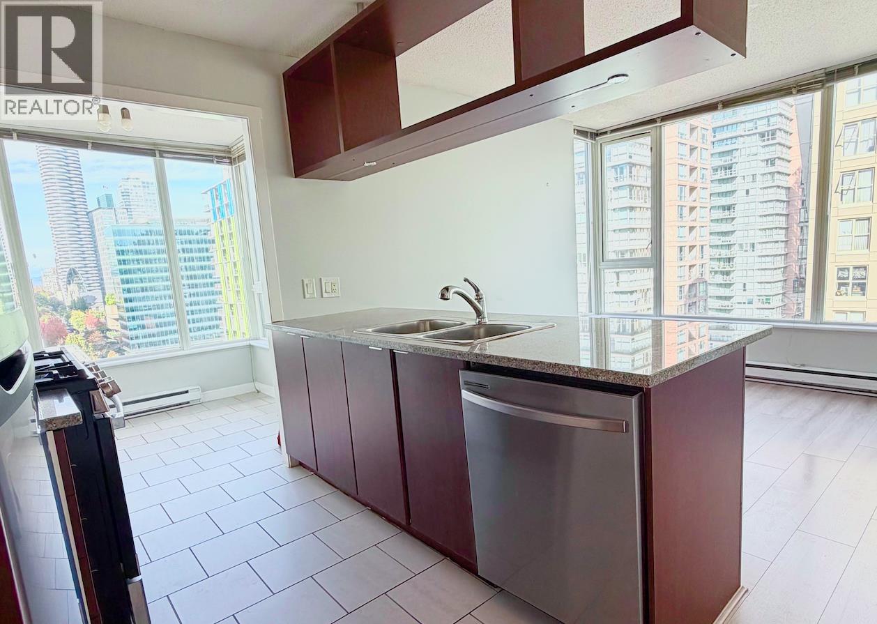 1702 1001 Richards Street, Vancouver, British Columbia  V6B 1J6 - Photo 3 - R3178207