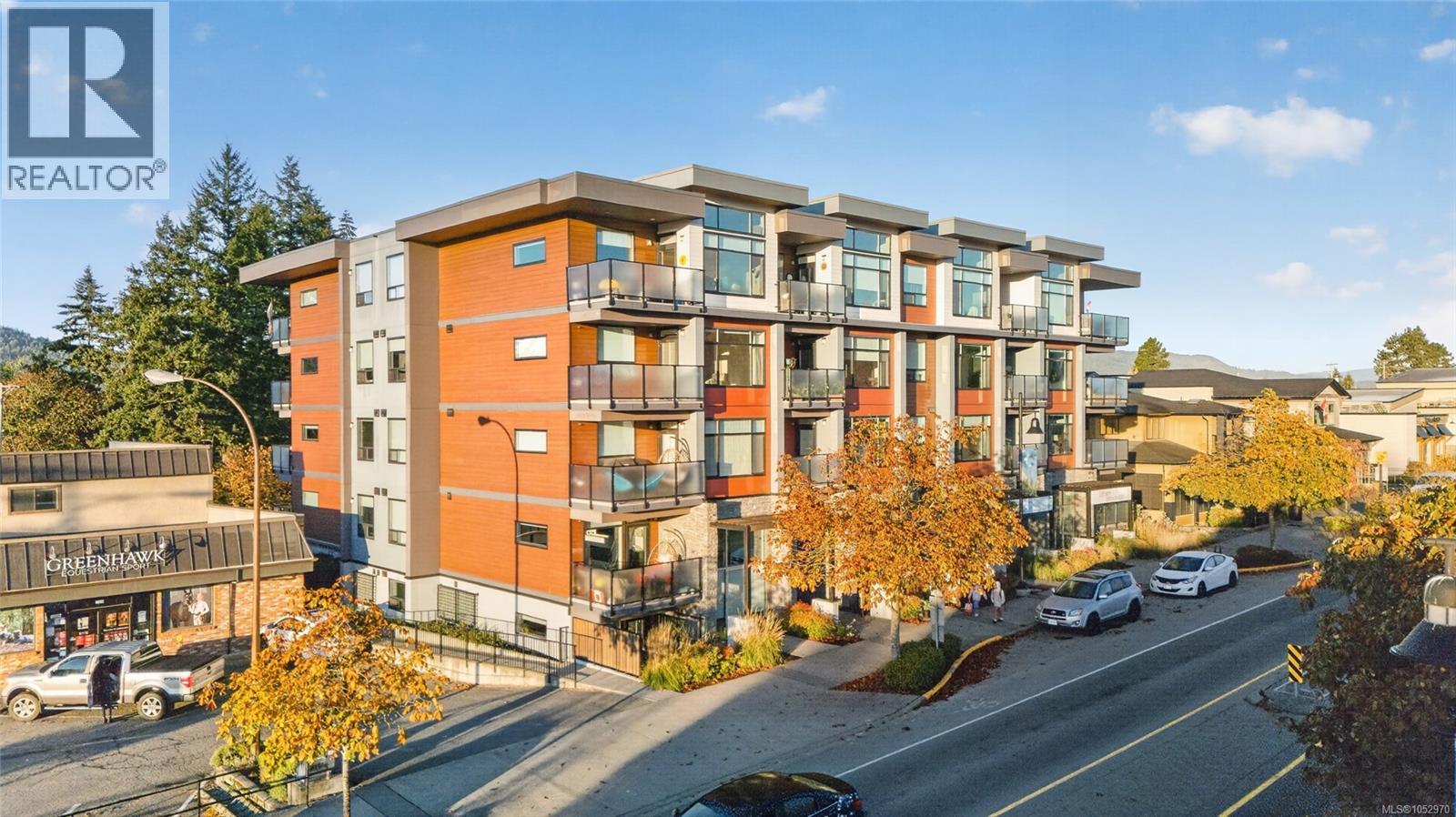 101 7162 West Saanich Rd