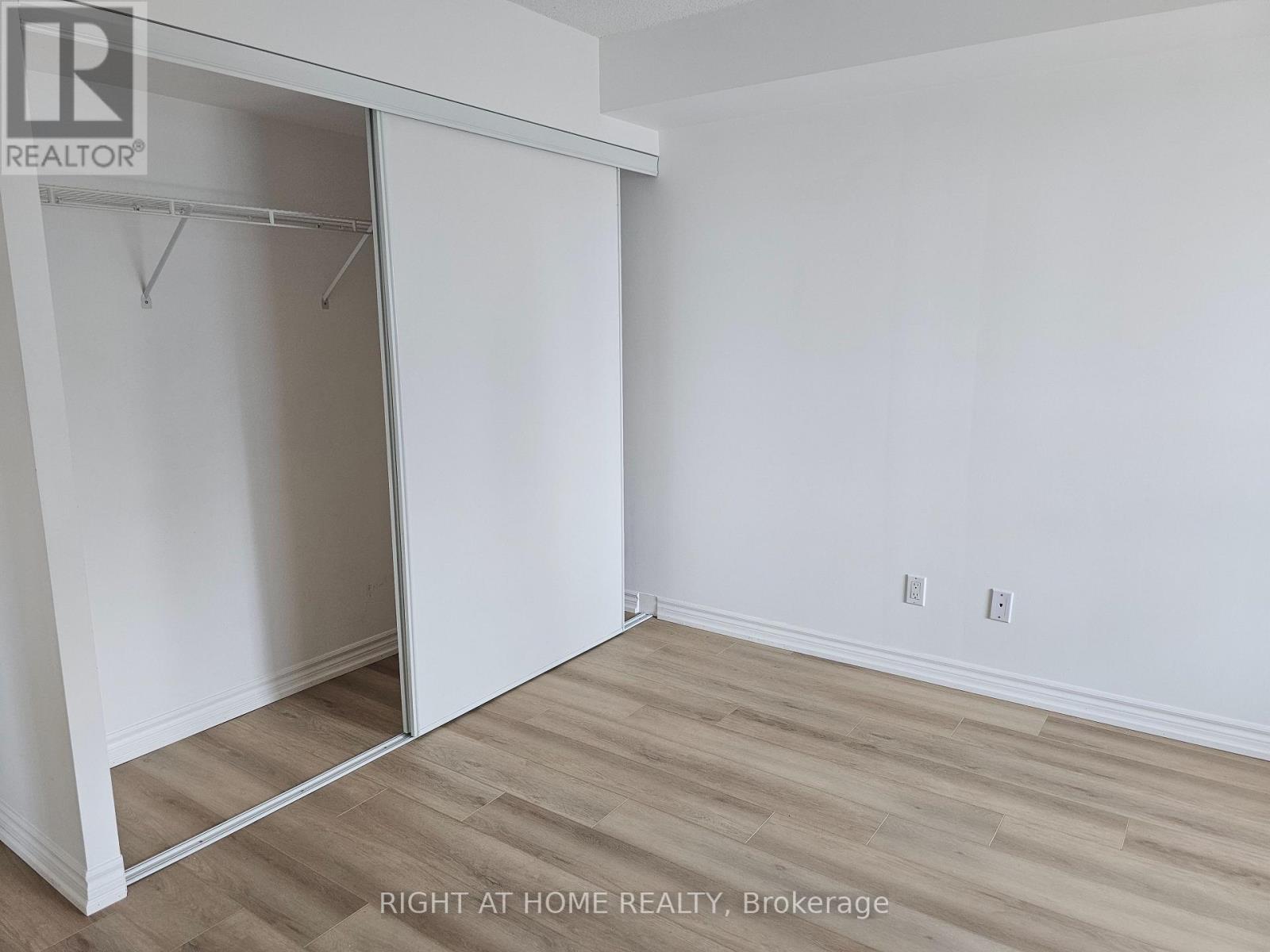 1008 - 2111 Lake Shore Boulevard W, Toronto (Mimico), Ontario  M8V 4B2 - Photo 25 - W14113518