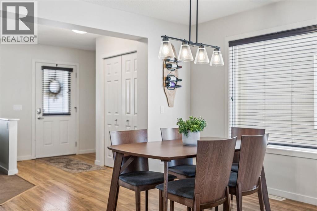 338 Sunset Common