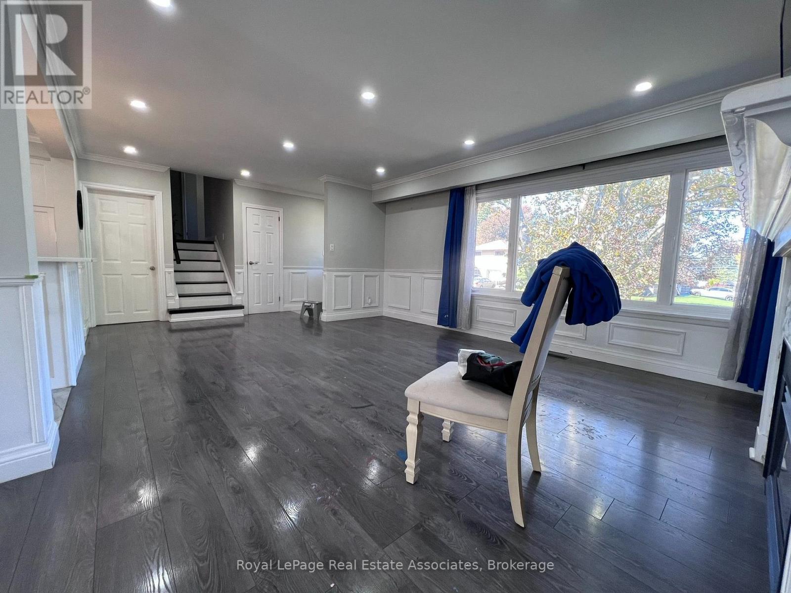 Upper - 222 Columbia Drive, Hamilton (Buchanan), Ontario  L9C 3Y9 - Photo 19 - X14113512