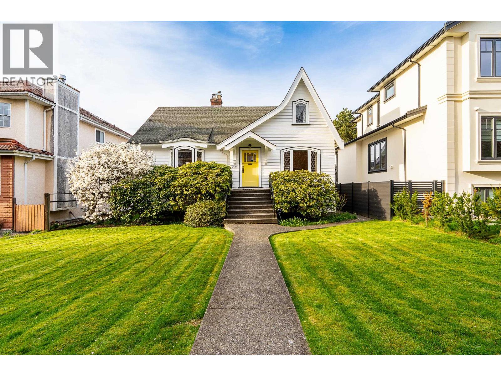 1969 W 43rd Avenue, Vancouver, British Columbia  V6M 2C7 - Photo 2 - R3178224