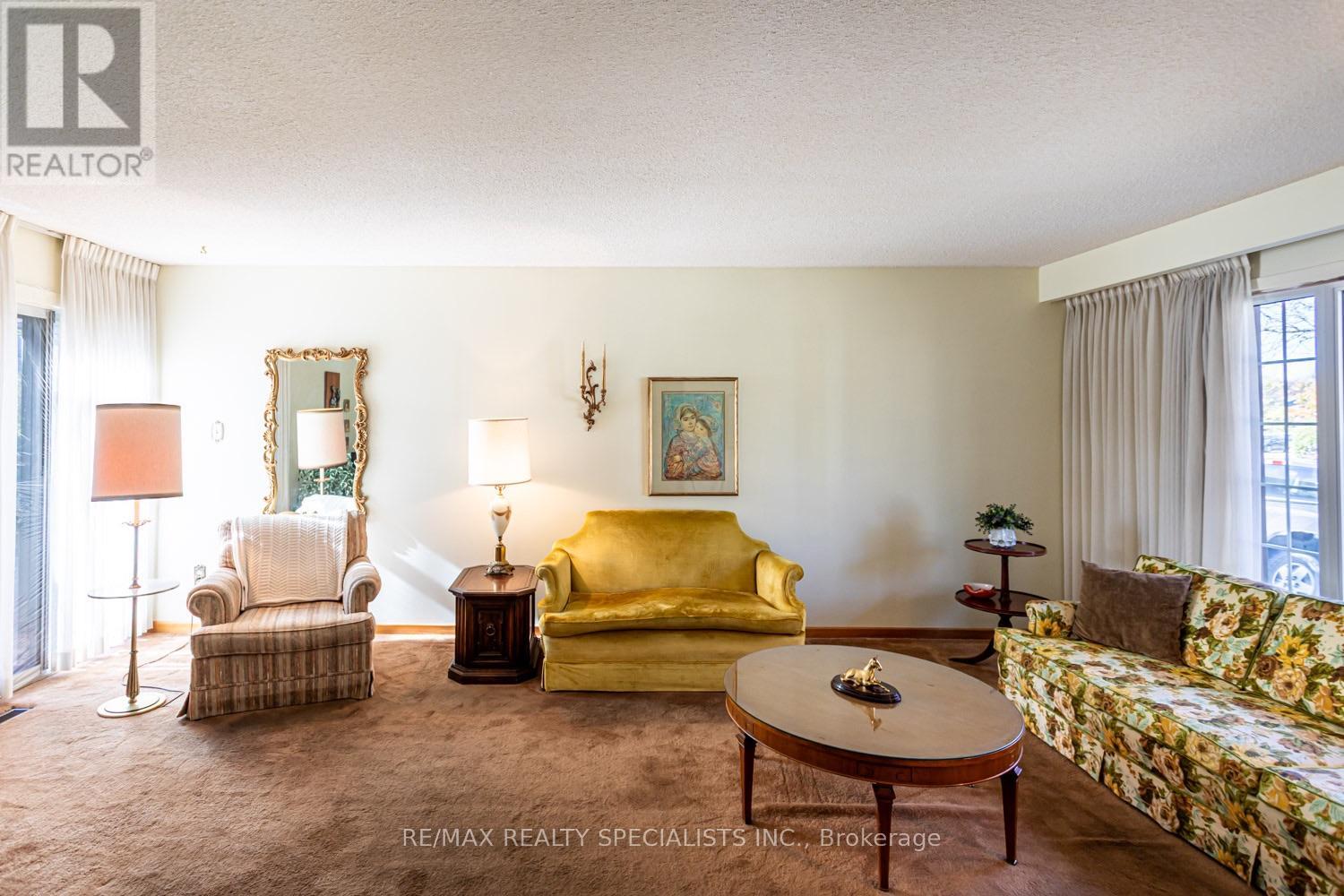 2412 Brasilia Circle, Mississauga, Ontario  L5N 2G1 - Photo 10 - W14112954