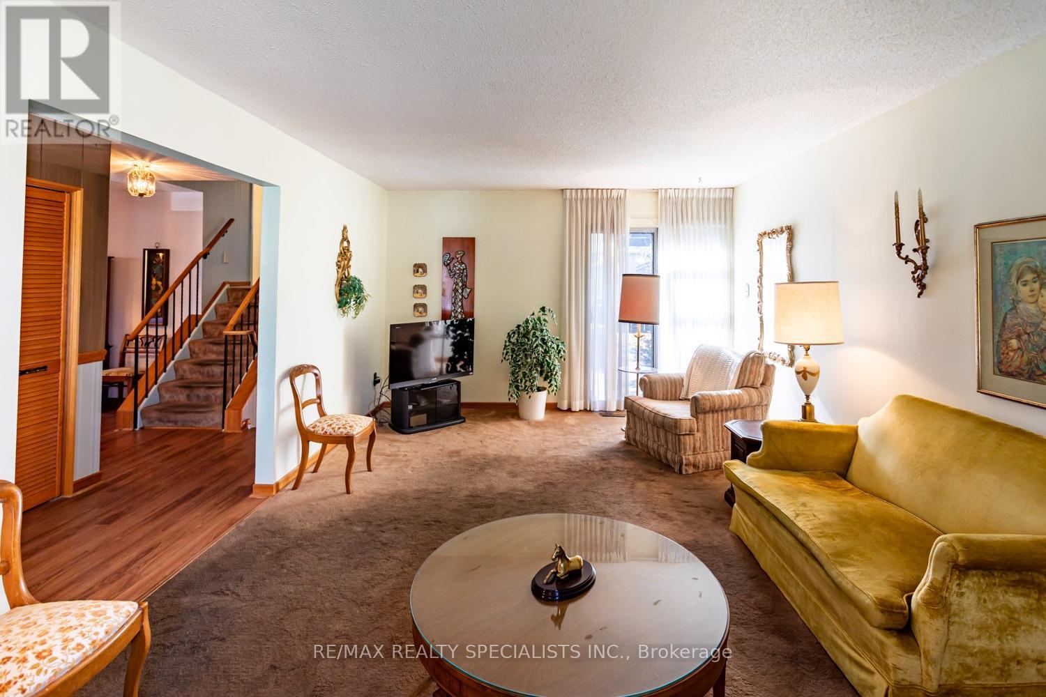 2412 Brasilia Circle, Mississauga, Ontario  L5N 2G1 - Photo 11 - W14112954