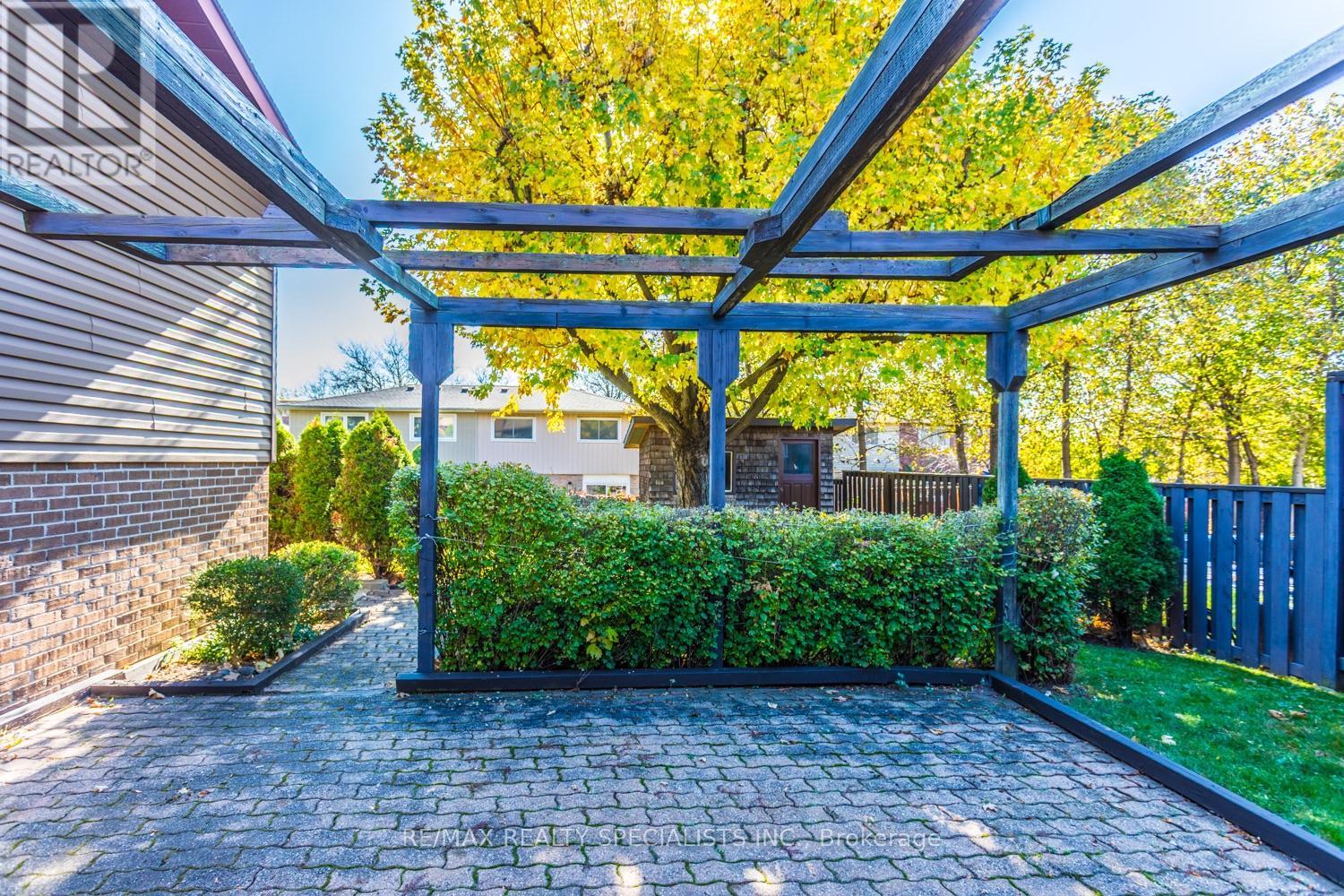 2412 Brasilia Circle, Mississauga, Ontario  L5N 2G1 - Photo 47 - W14112954