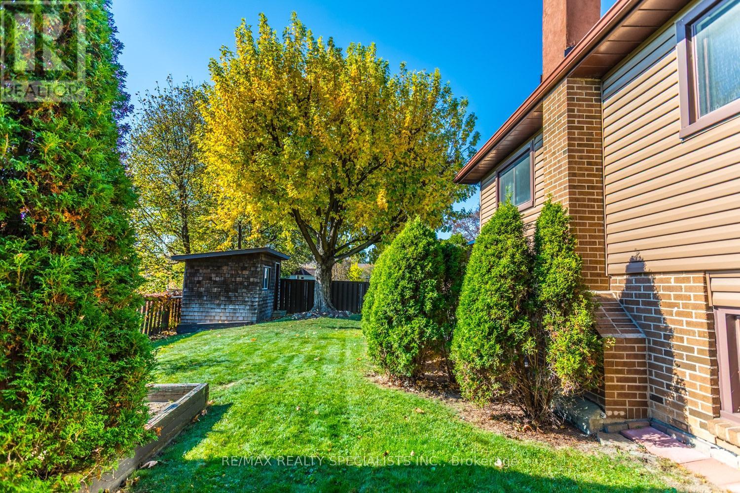 2412 Brasilia Circle, Mississauga, Ontario  L5N 2G1 - Photo 40 - W14112954