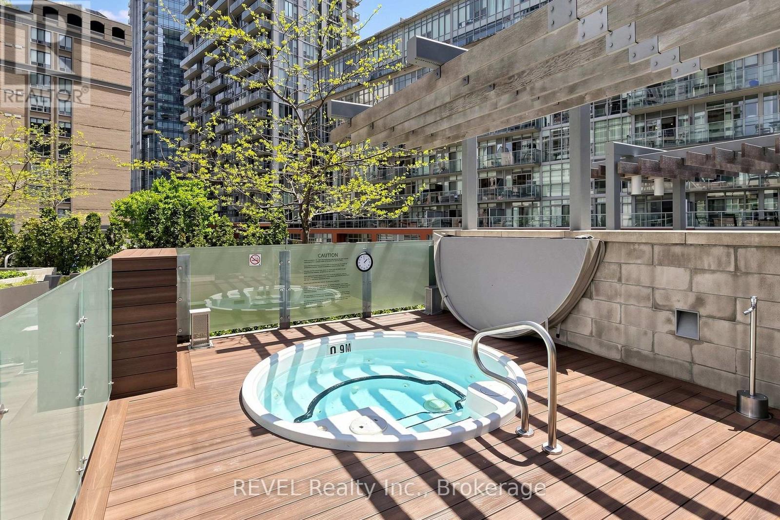 705 - 30 Nelson Street, Toronto (Waterfront Communities), Ontario  M5V 0H5 - Photo 37 - C14113578
