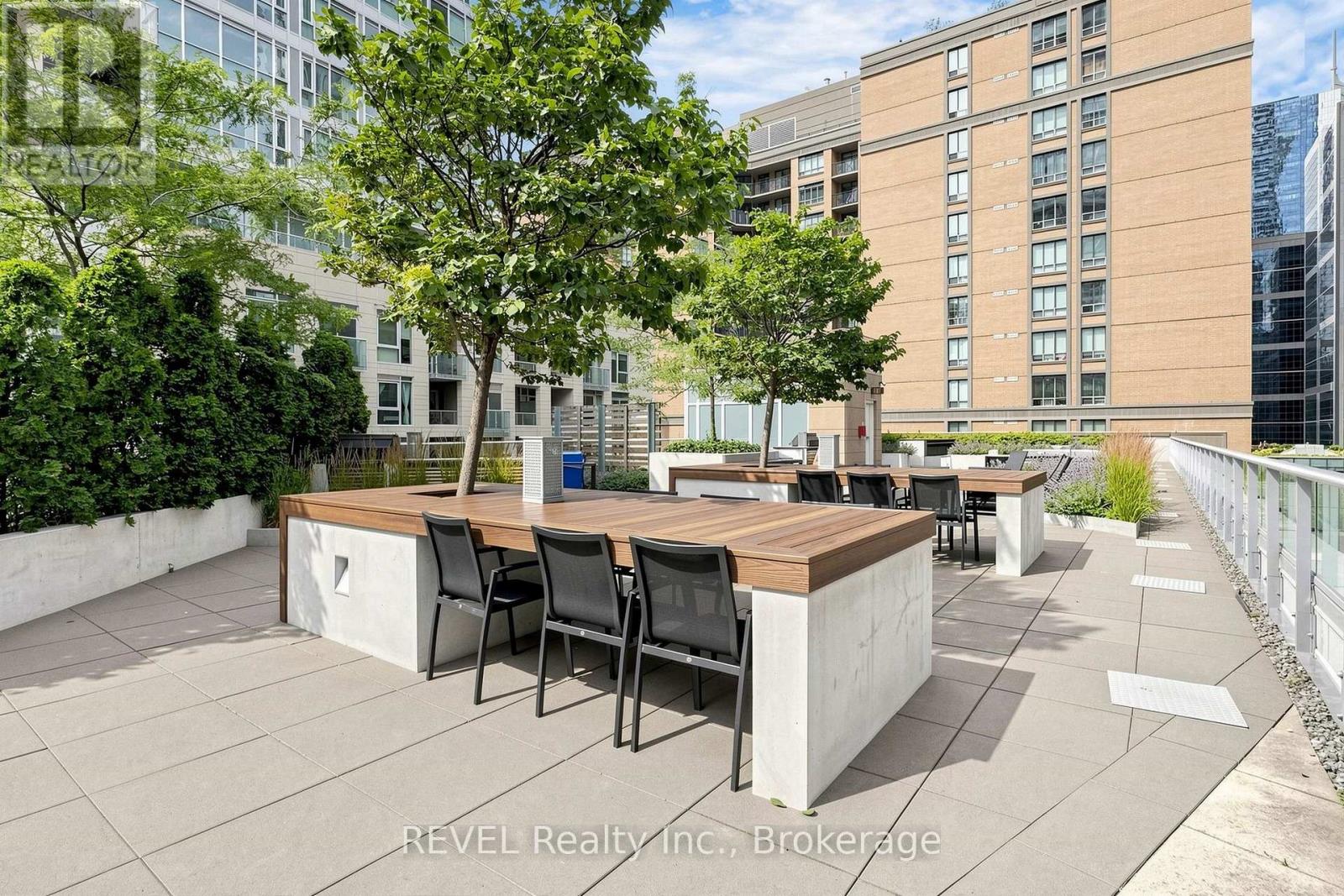 705 - 30 Nelson Street, Toronto (Waterfront Communities), Ontario  M5V 0H5 - Photo 39 - C14113578
