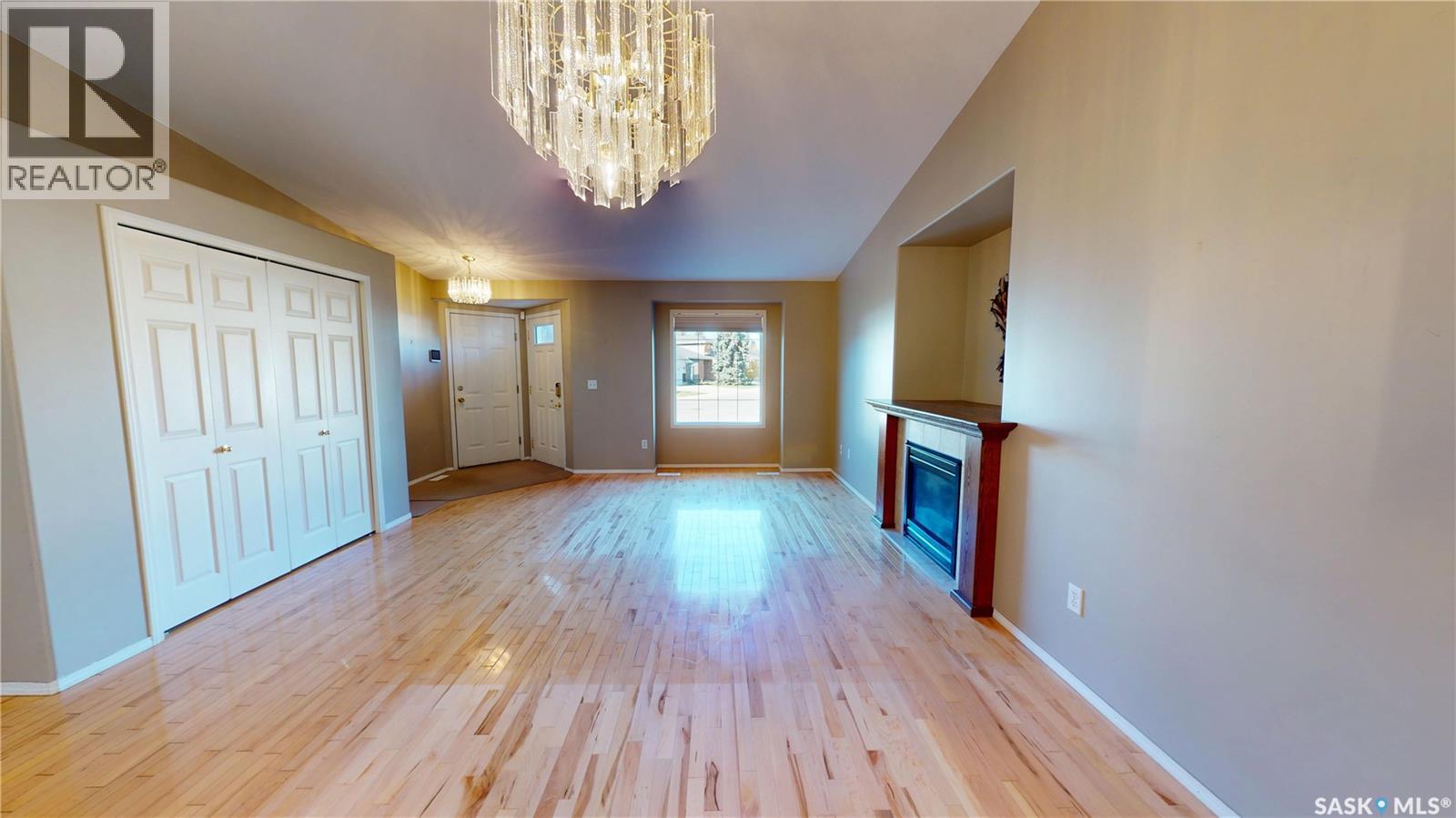 803 Swan Crescent, Saskatoon, Saskatchewan  S7J 5C7 - Photo 12 - SK051788