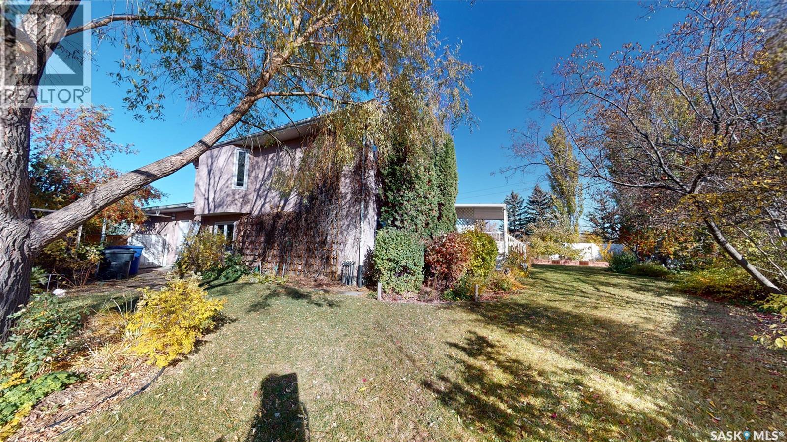 803 Swan Crescent, Saskatoon, Saskatchewan  S7J 5C7 - Photo 42 - SK051788